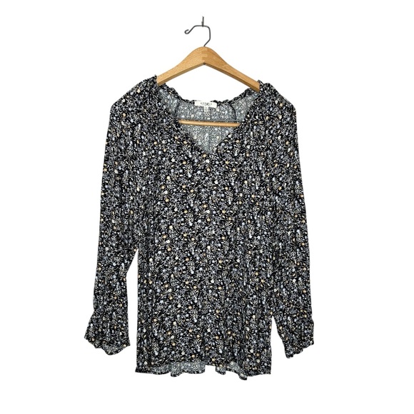 Angels Tops - Angels Forever Young Floral Print Bell Sleeve Blouse Plus Size 1X‎